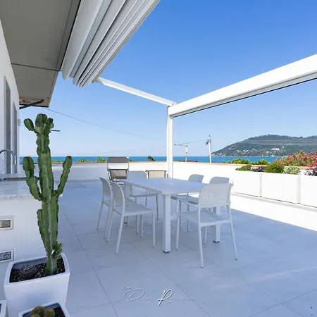 Casa Vacanze Vistamare Marinella di Sarzana Exterior photo